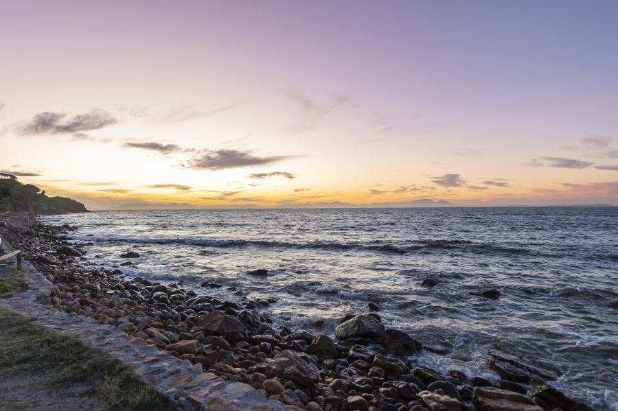 6 Bedroom Property for Sale in Gordons Bay Village Western Cape